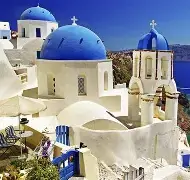 cheap and affordable hotels in Santorini | Global Bush Travel